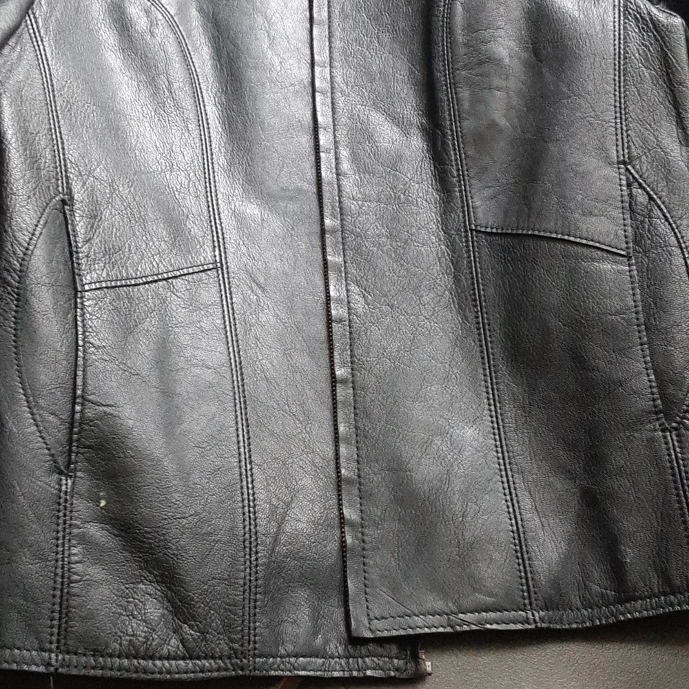 Genuine Leather GAP Y2K jacket (vintage) - Picture 15 of 16